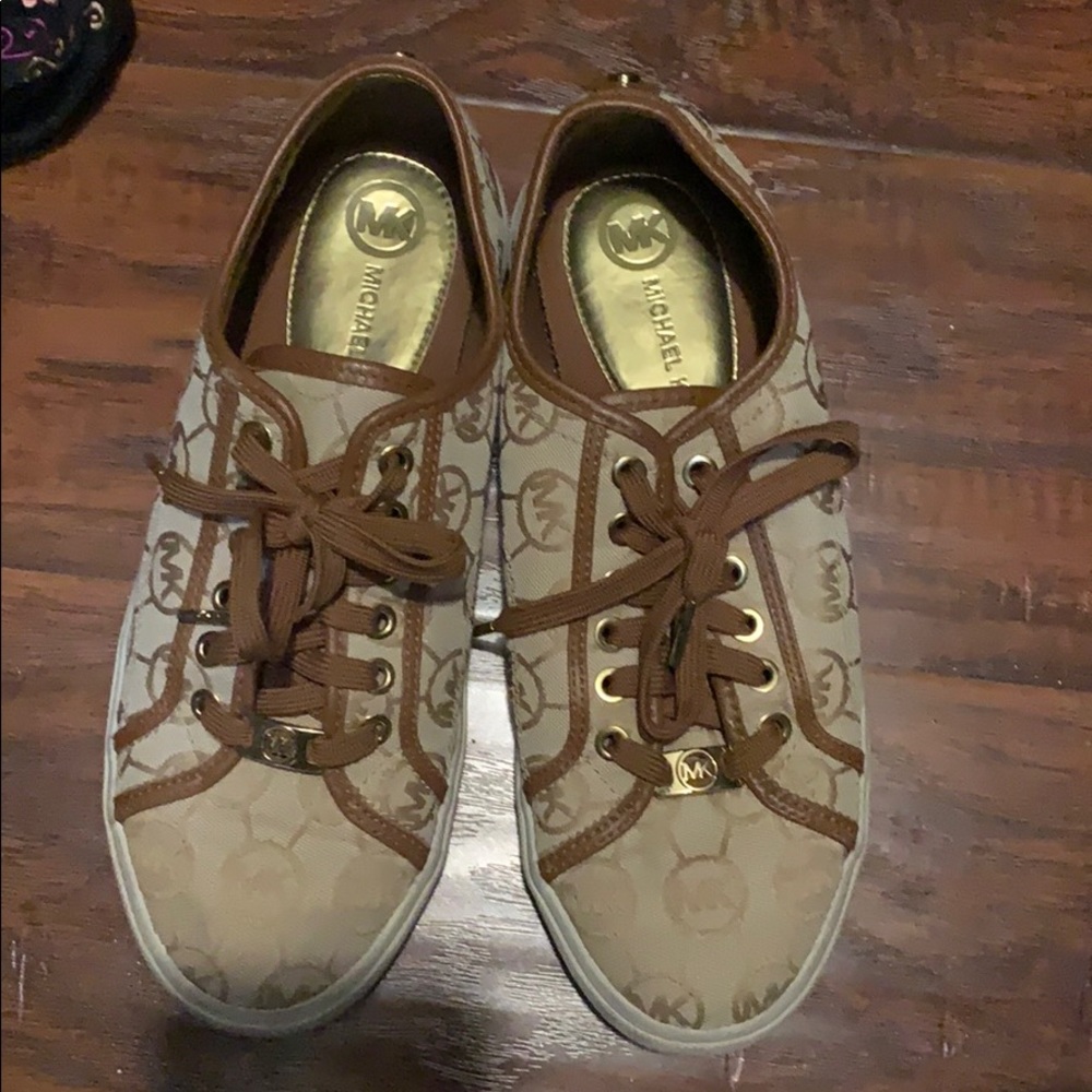 Micheal kors sneakers